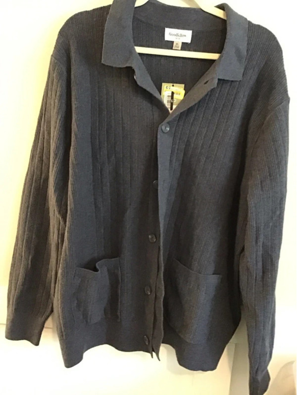 Mens button front Goodfellow xl cardigan, new